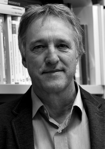 Porträtfoto von Hans-Jürgen Bucher Autor/in bei Herbert von Halem Verlag