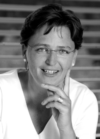 Porträtfoto von Uta-Micaela Dürig Autor/in bei Herbert von Halem Verlag