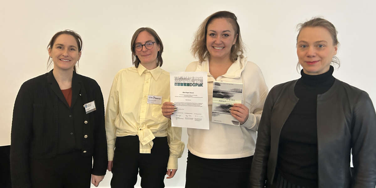 Verleihung des Best Paper Awards 2024.