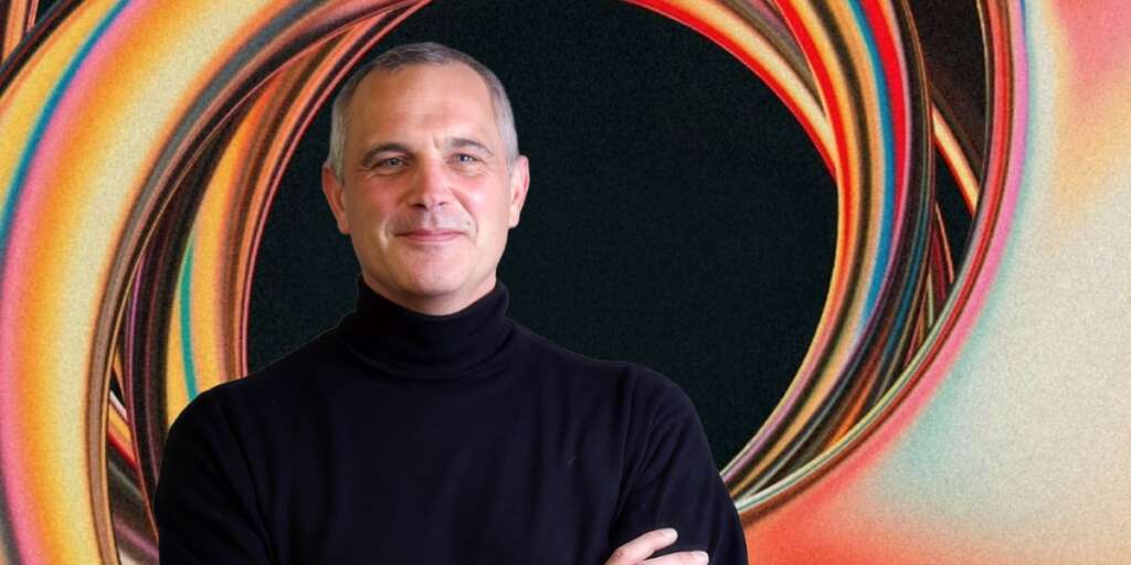 Christoph Bertling beantwortrt drei Fragen zu seinem neuen Buch "Die Abwärtsspirale"